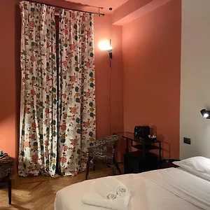 Ritorno Alle Origini , Milan Italy