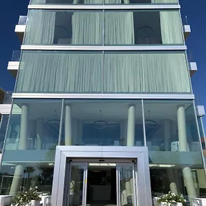 Commodore 4*, Cervia Italy